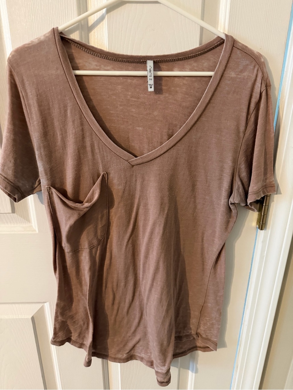 Basic V-Neck Pocket Tee - Brown